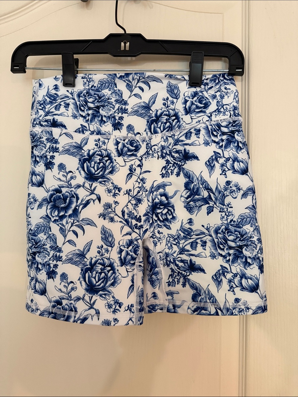 YBP blue floral bike shorts